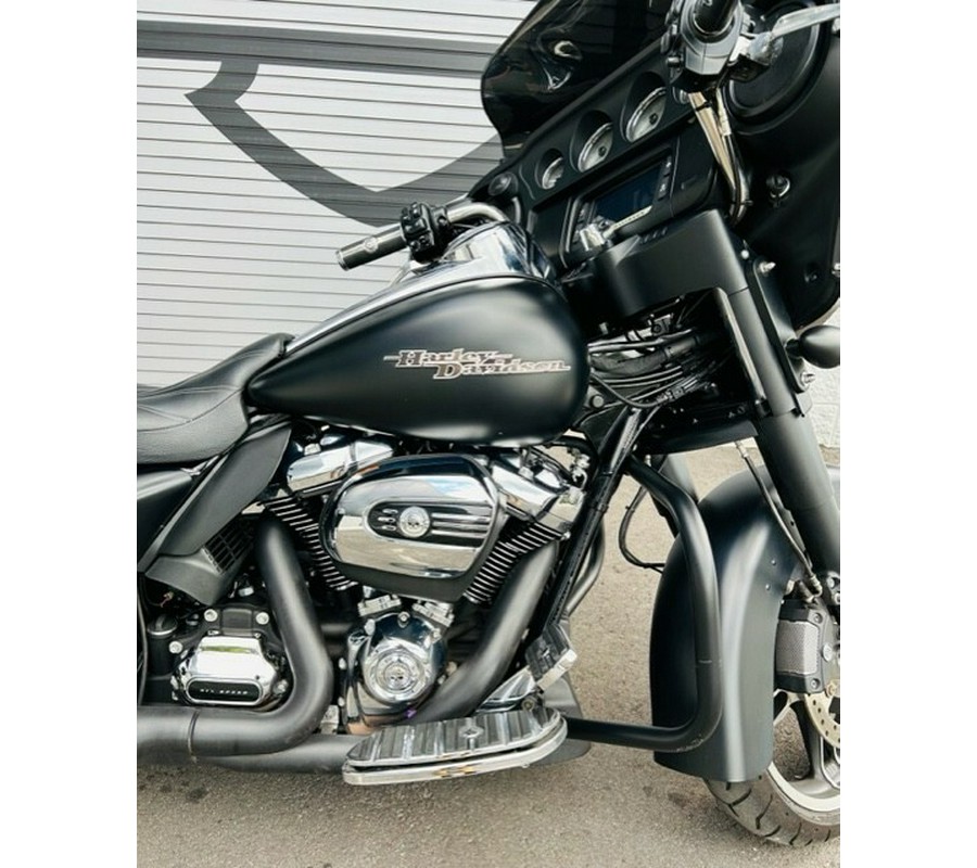 2016 Harley-Davidson® Street Glide Special