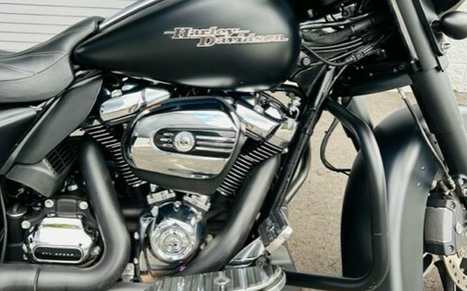 2016 Harley-Davidson® Street Glide Special