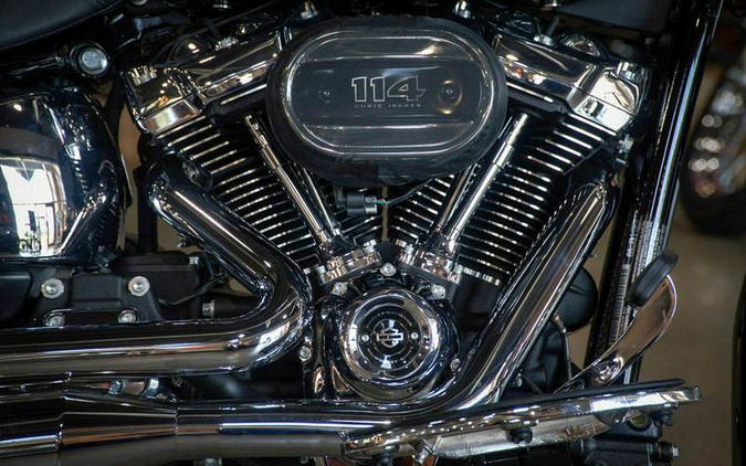 2024 Harley-Davidson® FLHCS - Heritage Classic