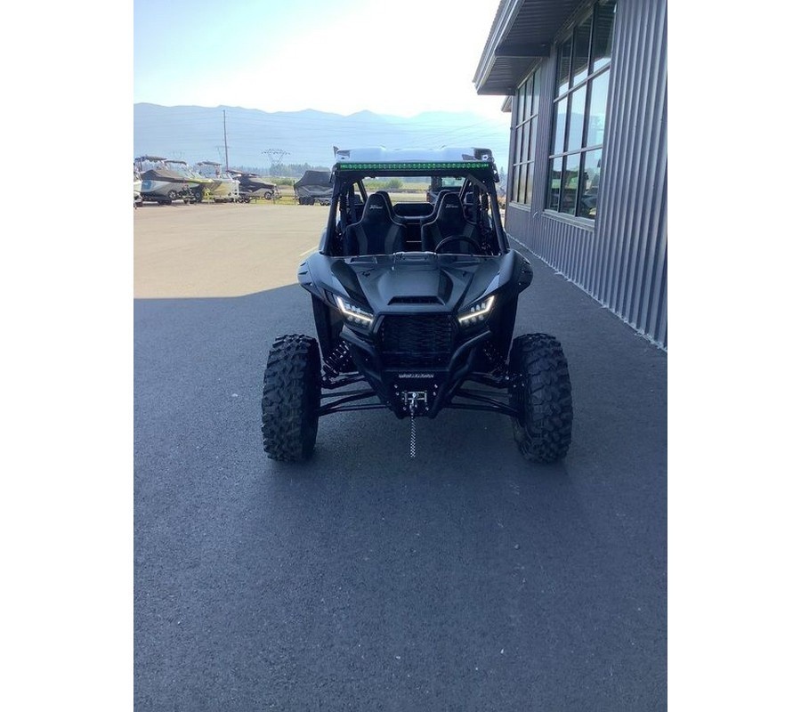 2025 Kawasaki Teryx® KRX4™ 1000 Blackout Edition