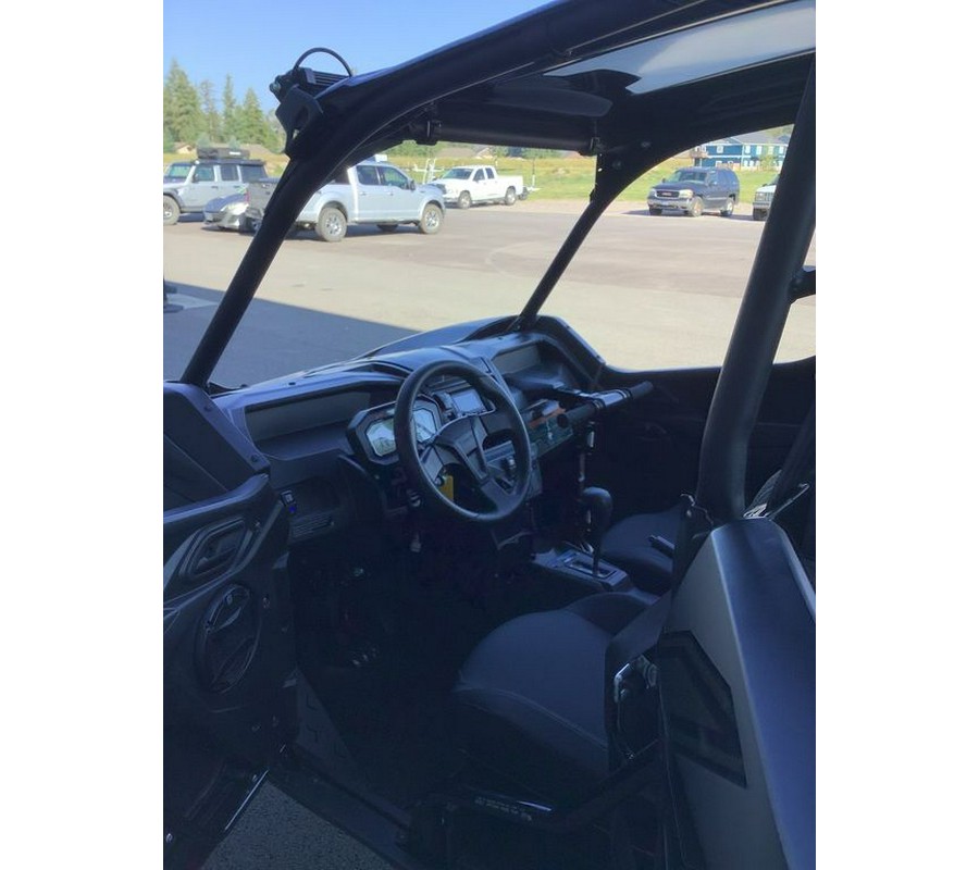 2025 Kawasaki Teryx® KRX4™ 1000 Blackout Edition