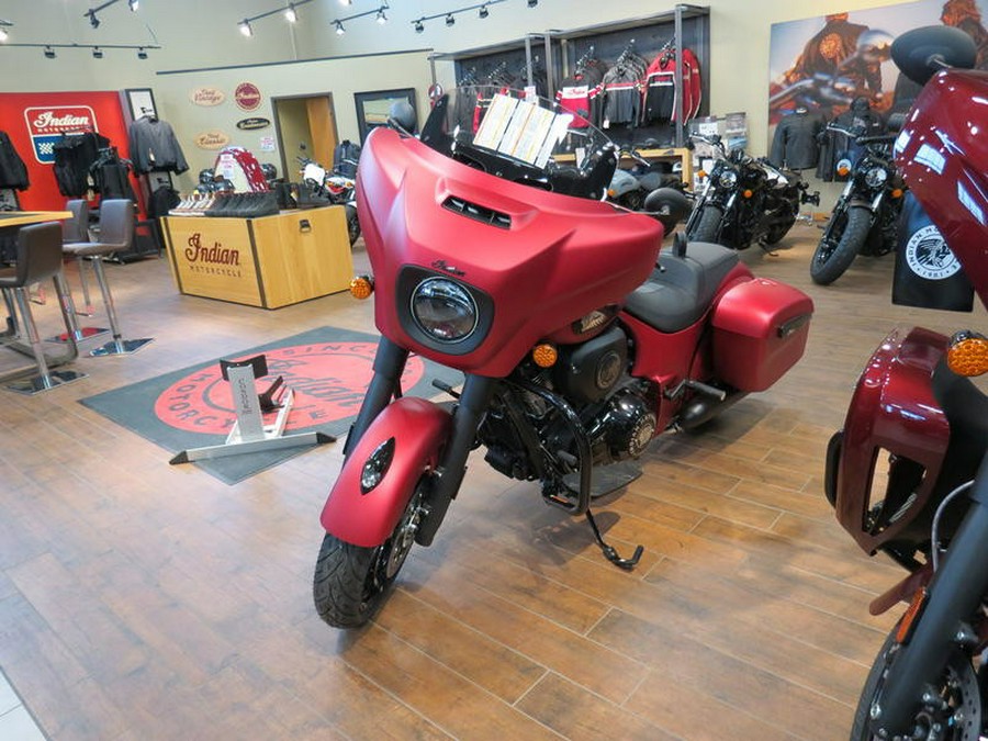 2025 Chieftain® Dark Horse® - Indian Motorcycle