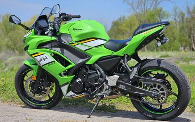 2025 Kawasaki Ninja® 650 KRT Edition ABS