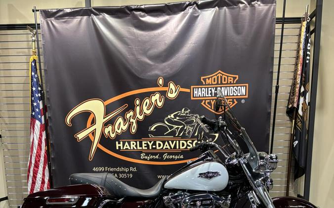 2021 Harley-Davidson® Road King® MIDNT CRIM/ STONE WASH WH P