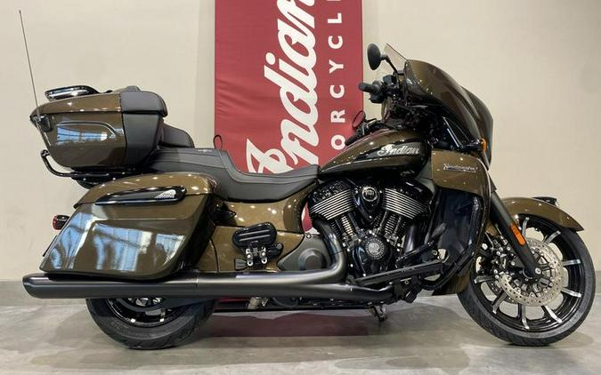 2023 Indian Motorcycle® Roadmaster® Dark Horse® Bronze Pearl Metallic