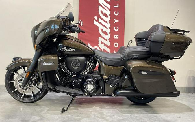 2023 Indian Motorcycle® Roadmaster® Dark Horse® Bronze Pearl Metallic