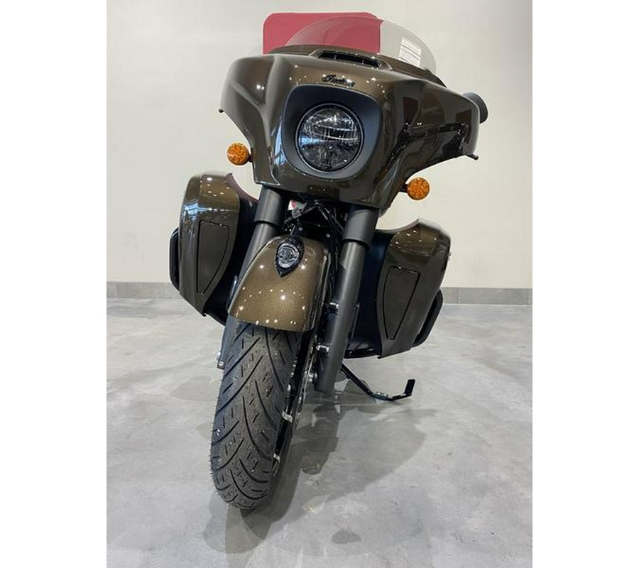 2023 Indian Motorcycle® Roadmaster® Dark Horse® Bronze Pearl Metallic