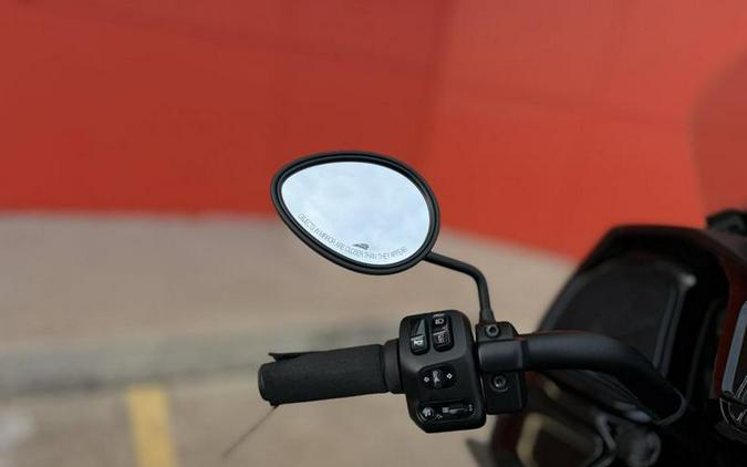 2023 Indian Motorcycle® Pursuit Dark Horse with Premium Package Black Smoke