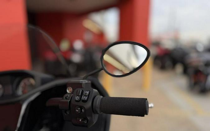 2023 Indian Motorcycle® Pursuit Dark Horse with Premium Package Black Smoke