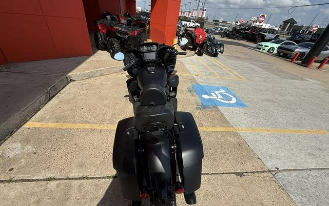 2023 Indian Motorcycle® Pursuit Dark Horse with Premium Package Black Smoke