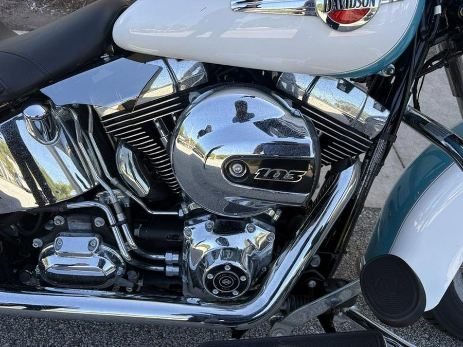 2017 Harley-Davidson® FLSTC - Heritage Softail® Classic