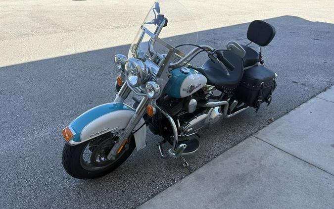 2017 Harley-Davidson® FLSTC - Heritage Softail® Classic
