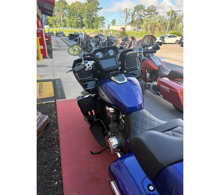 2023 Indian Pursuit Limited Premium