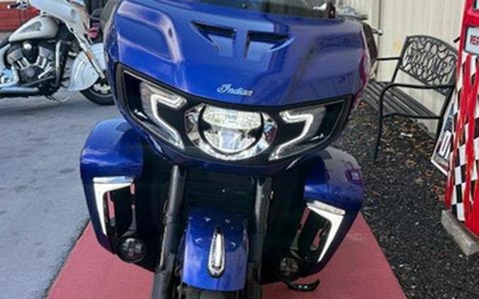 2023 Indian Pursuit Limited Premium