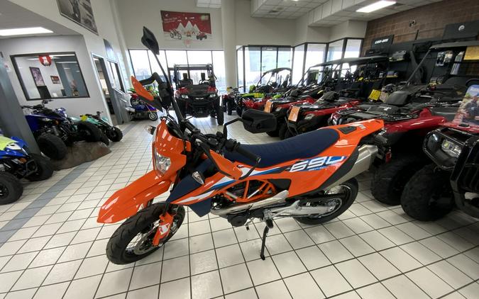 2024 KTM SMC 690 R