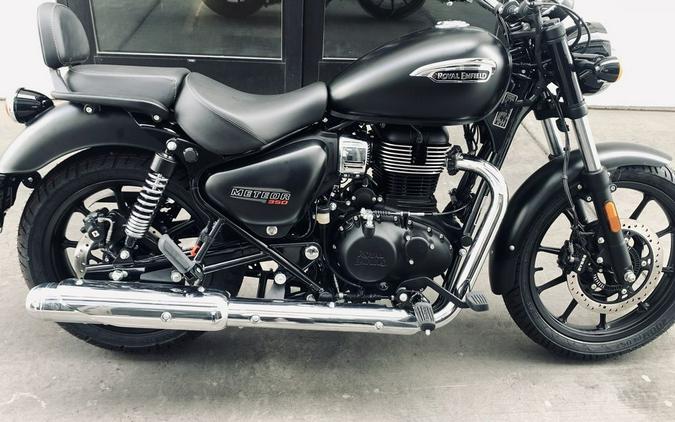 2023 Royal Enfield Meteor 350 Stellar Black