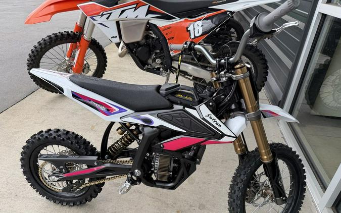 2025 SUR-RON Hyper Bee 14/12