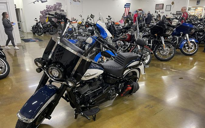 2019 Harley-Davidson Heritage Classic 114
