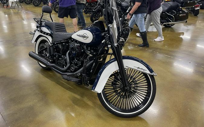 2019 Harley-Davidson Heritage Classic 114