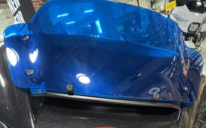 2026 Harley-Davidson® Street Glide® Midnight Ember Chrome Trim