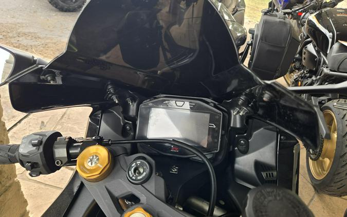 2023 SUZUKI GSXR1000R CA