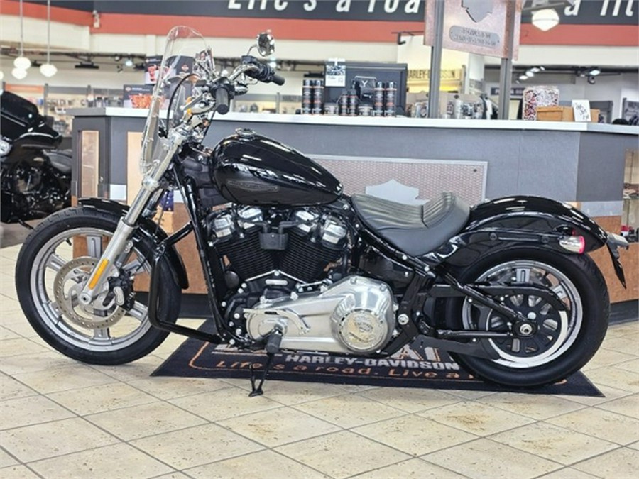 2022 Harley-Davidson Softail Standard