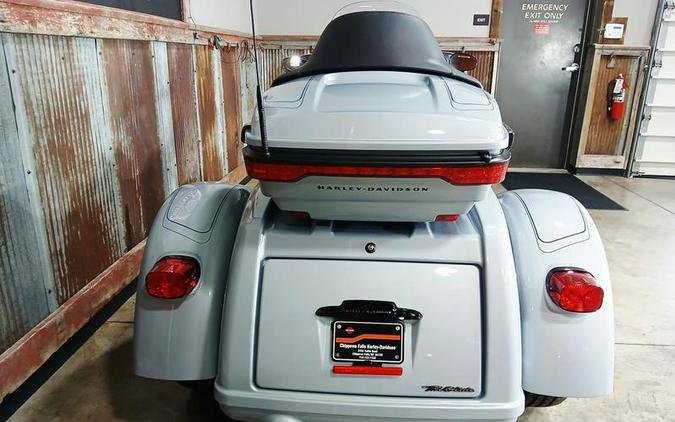 2025 Harley-Davidson® FLHTCUTG - Tri Glide® Ultra