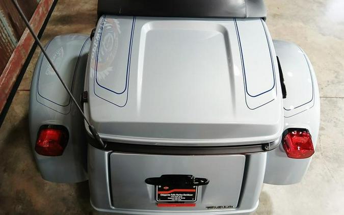 2025 Harley-Davidson® FLHTCUTG - Tri Glide® Ultra