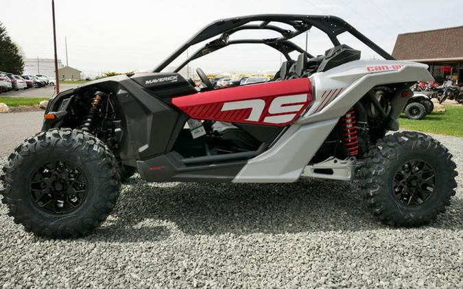 2024 Can-Am Maverick X3 DS Turbo Fiery Red & Hyper Silver