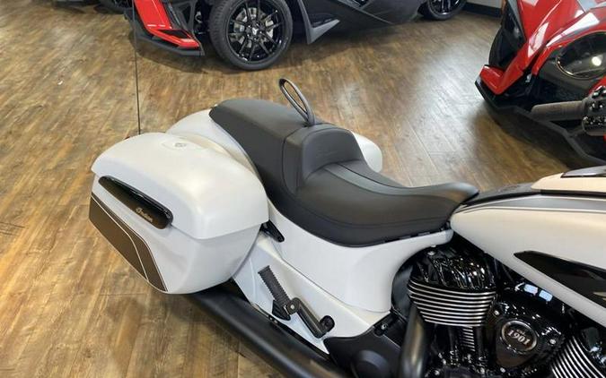 2024 Indian Motorcycle® Chieftain® Dark Horse® Ghost White Metallic Smoke