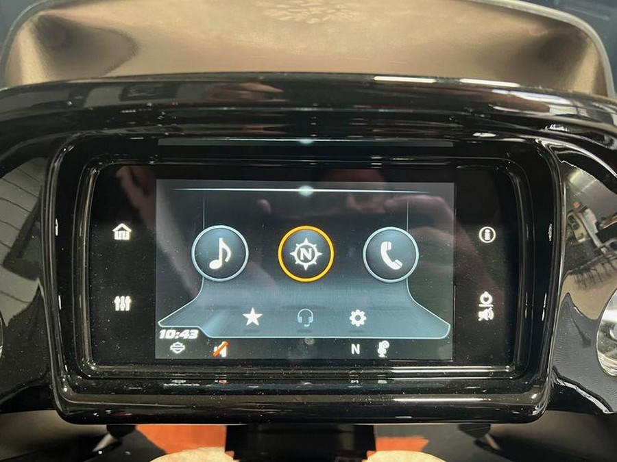 2025 Harley-Davidson® FLTRT - Road Glide® 3