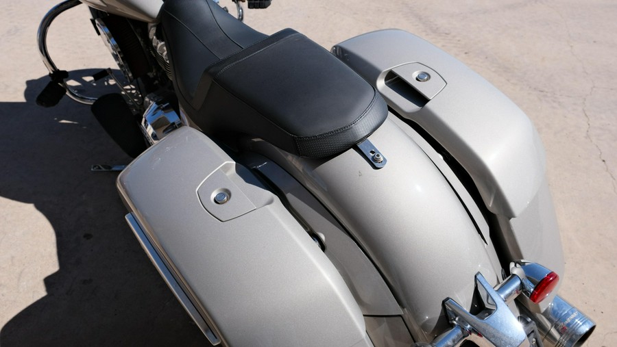 2022 INDIAN MOTORCYCLE CHIEFTAIN LIMITED SILVER QUARTZ MTLC 49ST