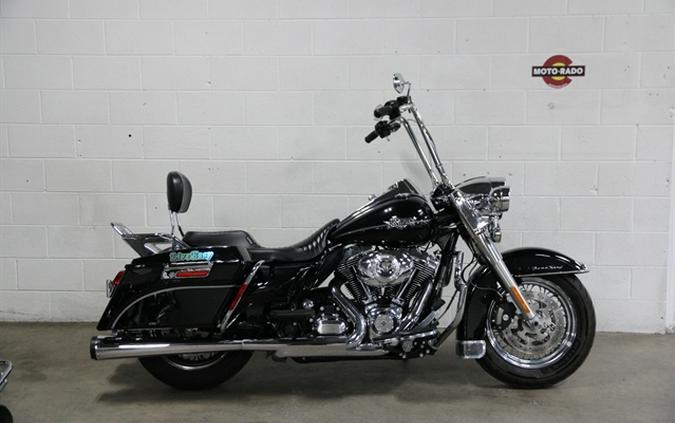 2011 HARLEY DAVIDSON Road King Classic