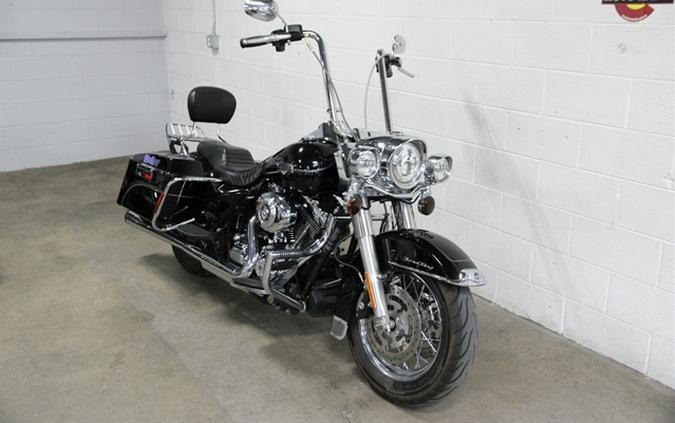 2011 HARLEY DAVIDSON Road King Classic