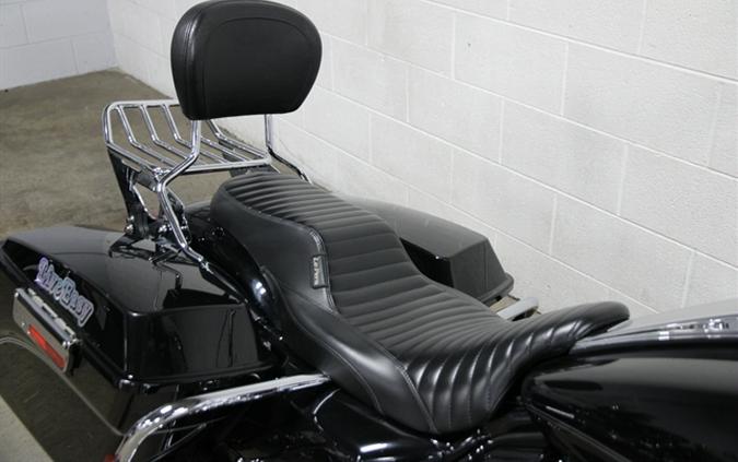 2011 HARLEY DAVIDSON Road King Classic