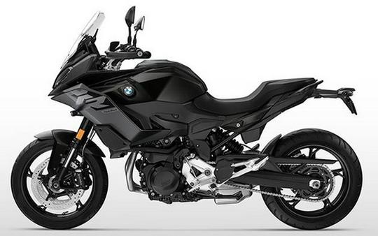2025 BMW F 900 XR
