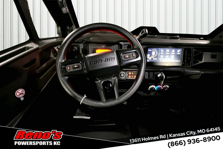 2026 Can-Am Defender MAX XT CAB HD11