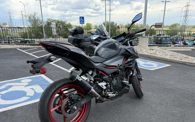 2024 Kawasaki Z500 SE ABS
