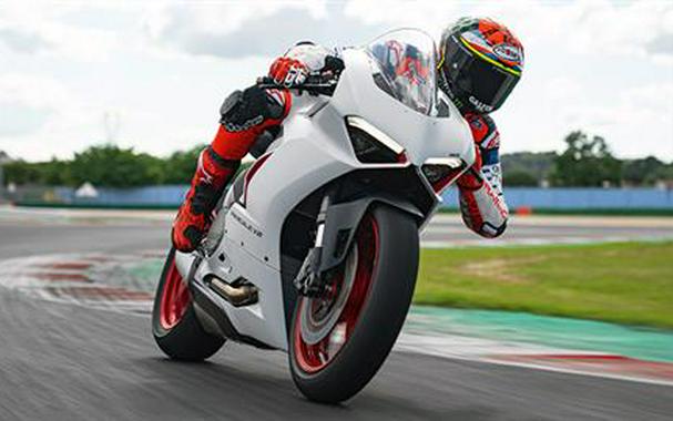 2022 Ducati Panigale V2