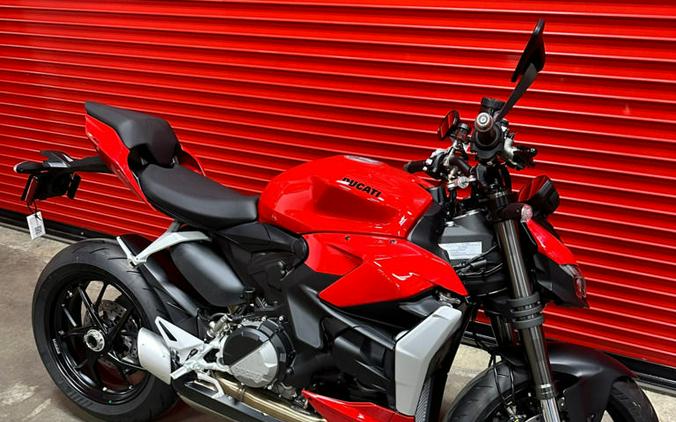 2024 Ducati Streetfighter V2 Red