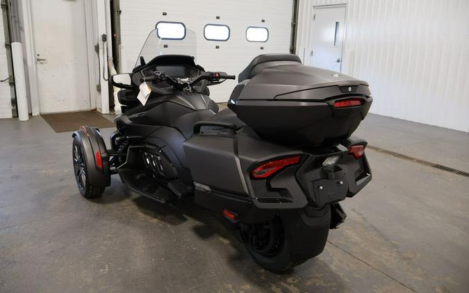 2026 Can-Am® Spyder RT Limited Dark Carbon Black