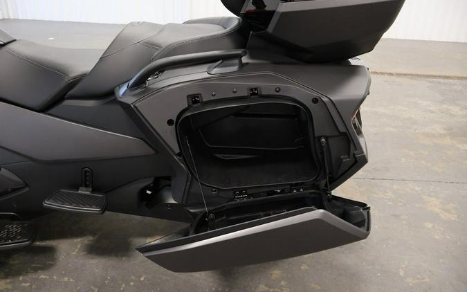 2026 Can-Am® Spyder RT Limited Dark Carbon Black