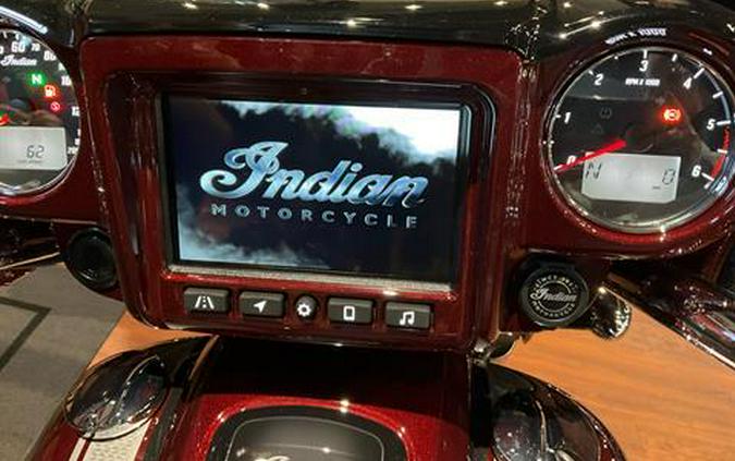 2024 Indian Motorcycle Chieftain® Limited with PowerBand Audio Package