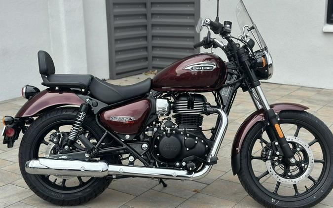 2023 Royal Enfield Meteor 350 Stellar Red