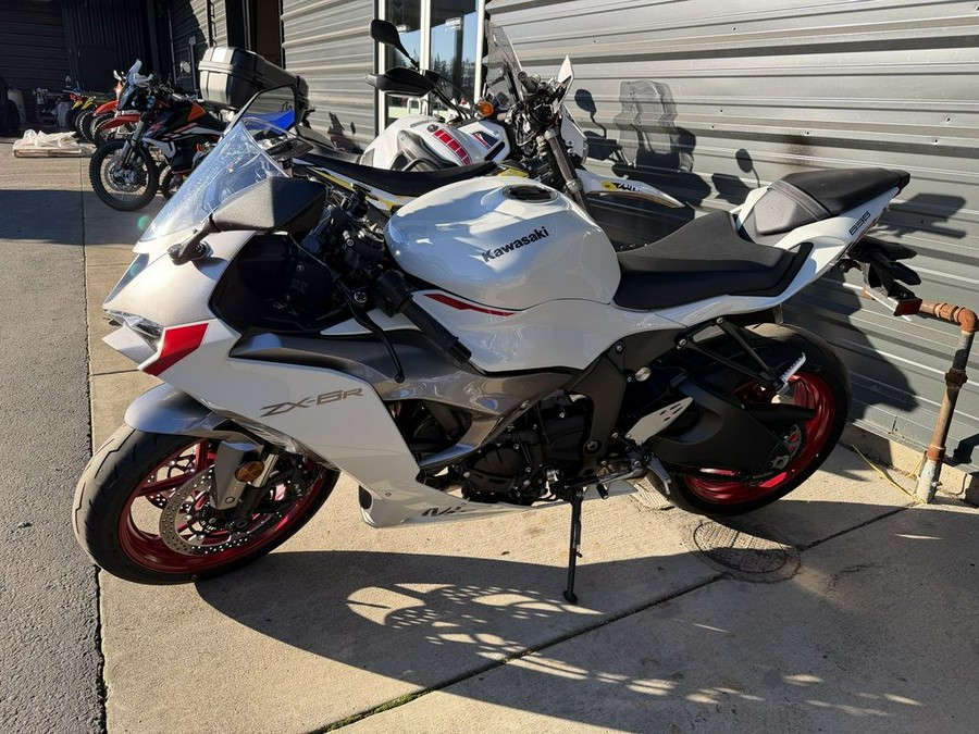 2025 Kawasaki Ninja® ZX™-6R ABS