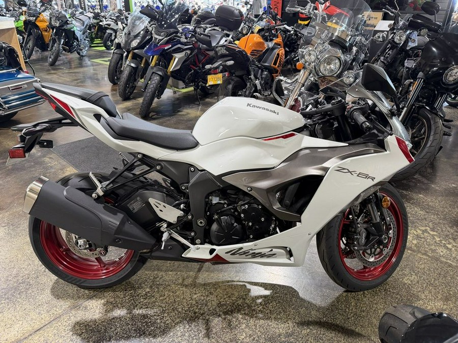 2025 Kawasaki Ninja® ZX™-6R ABS