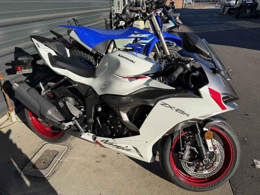 2025 Kawasaki Ninja® ZX™-6R ABS