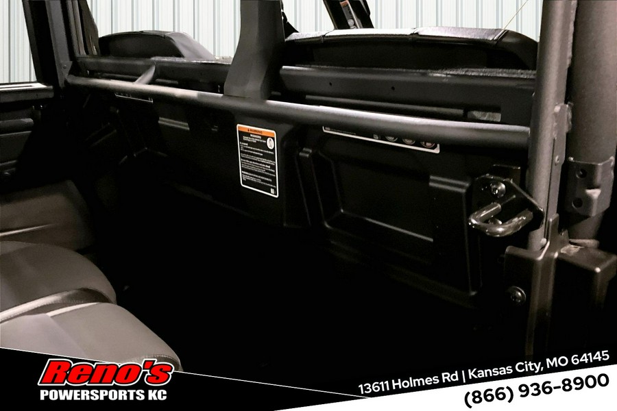 2026 Can-Am Defender MAX XT CAB HD11