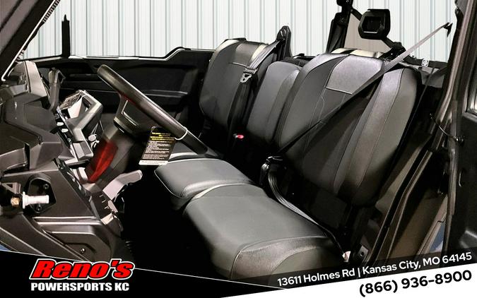 2026 Can-Am Defender MAX XT CAB HD11