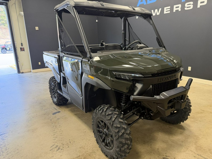 2026 Honda Pioneer 1000 Deluxe